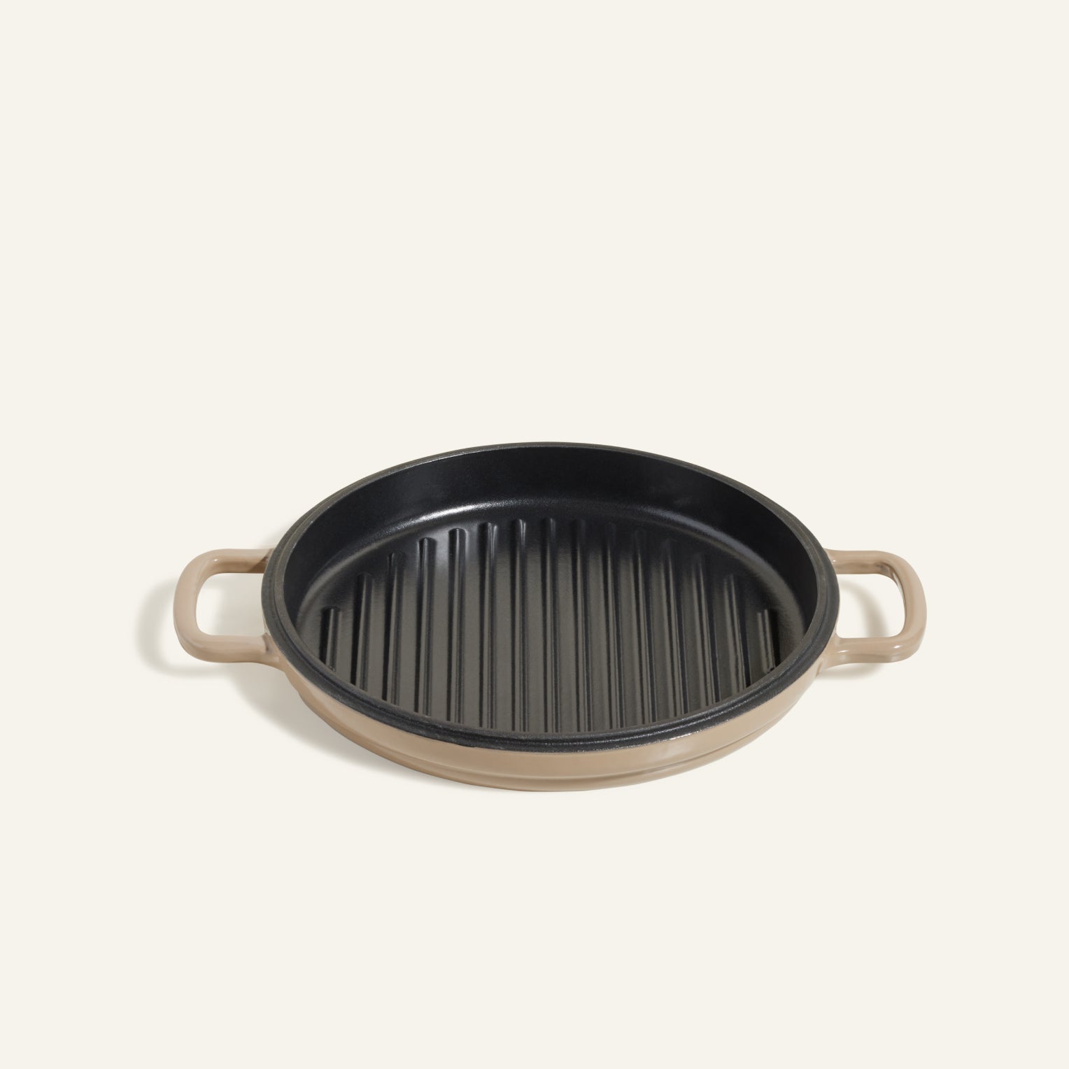 CIHotGrill_Char_3-4.jpg