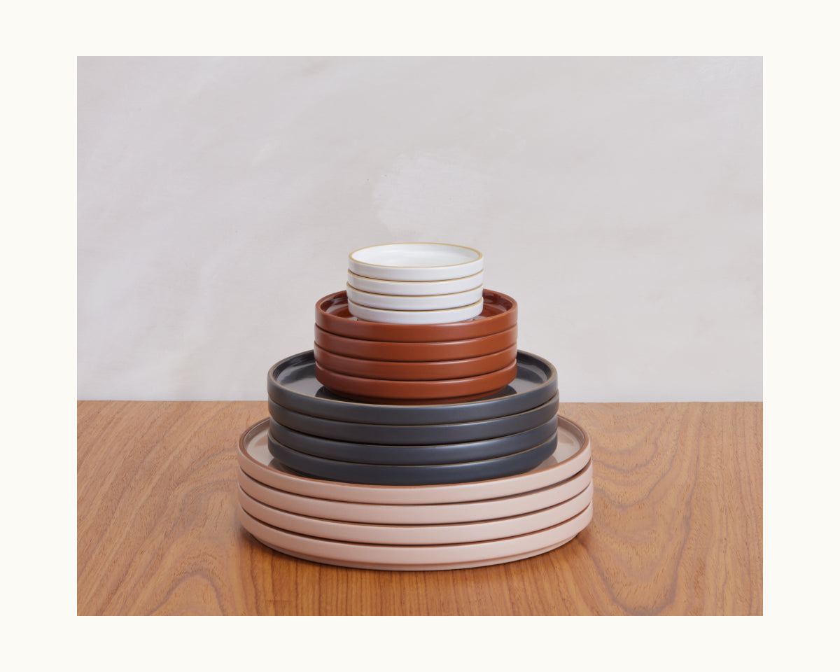 Tableware_MiniPlates_Terracotta_4.jpg